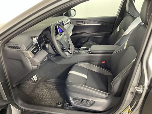 New 2026 Toyota Camry SE FWD image 15