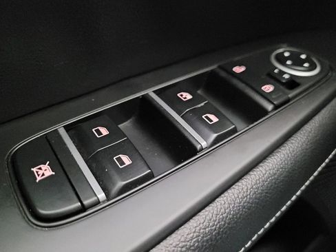 Used 2023 Kia Forte GT-Line w/ GT-Line Technology Package image 27