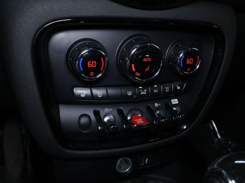 Used 2022 MINI Cooper Clubman S AWD/4WD image 31