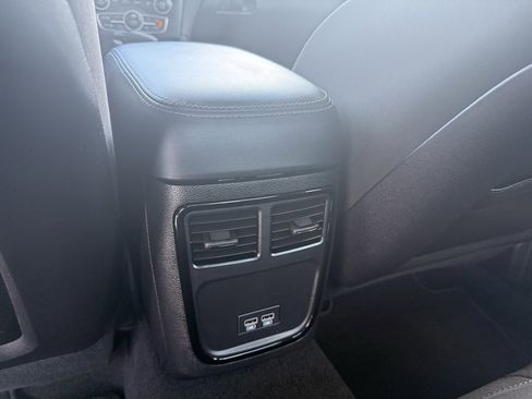 Used 2023 Dodge Charger R/T w/ Blacktop Package image 34