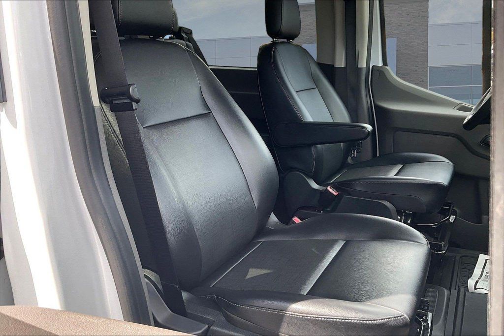 Used 2025 Ford Transit 350 XL RWD image 28