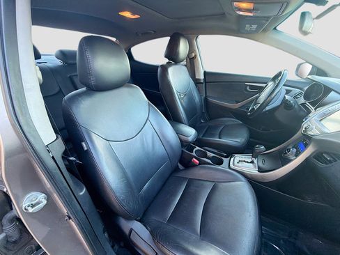 Used 2013 Hyundai Elantra Limited w/ Technology Pkg image 14