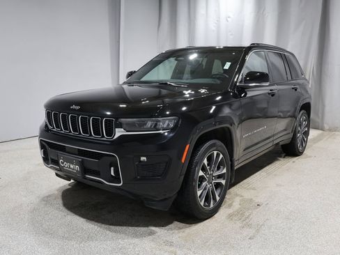 Used 2022 Jeep Grand Cherokee Overland w/ Luxury Tech Group IV image 6