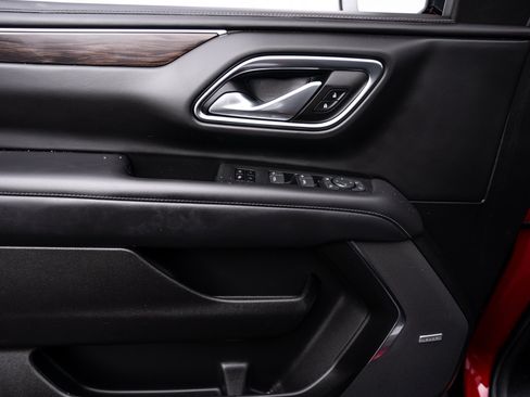 Used 2022 Chevrolet Tahoe Z71 w/ Luxury Package image 14