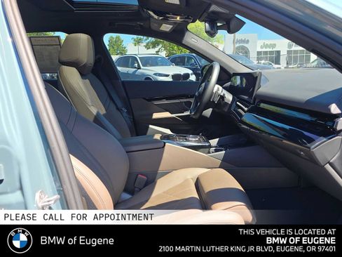 Used 2024 BMW 530i xDrive w/ M Sport Package AWD/4WD image 10