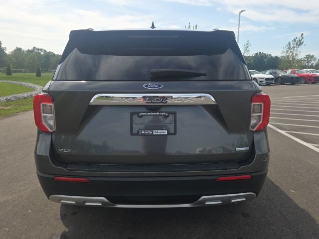 Certified 2020 Ford Explorer XLT w/ Equipment Group 202A AWD/4WD image 8