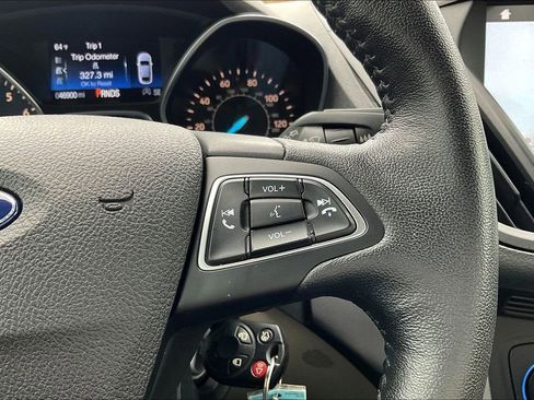 Used 2018 Ford Escape SEL image 21