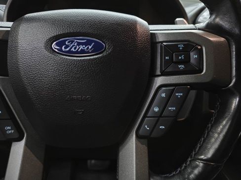 Used 2019 Ford F150 Raptor w/ Equipment Group 802A Luxury AWD/4WD image 24