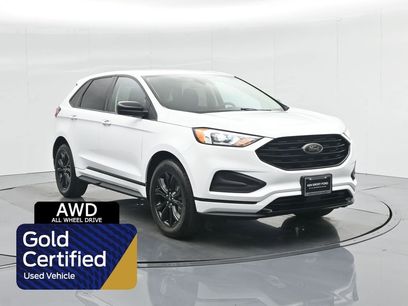 Used 2024 Ford Edge SE w/ Black Appearance Package