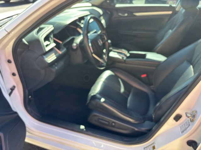 Used 2016 Honda Civic Touring image 15