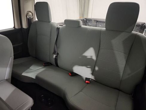 Used 2017 RAM 1500 Express image 26