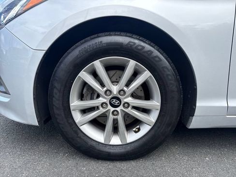 Used 2015 Hyundai Sonata SE FWD image 26