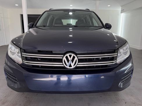 Used 2016 Volkswagen Tiguan S image 13