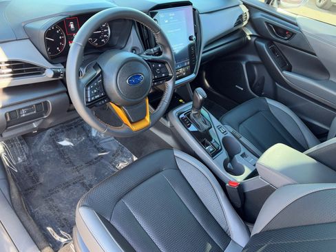 Used 2024 Subaru Crosstrek 2.5i Wilderness w/ Crosstrek Mirror Package image 18