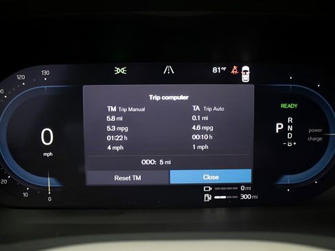 New 2025 Volvo XC90 T8 Plus w/ Protection Package Premier image 18