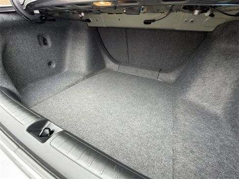 Used 2018 Honda Accord Sport image 26