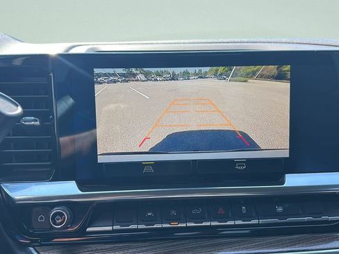 Used 2025 Chevrolet Silverado 1500 LT image 24