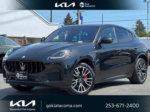 Used 2023 Maserati Grecale Modena AWD/4WD image 1