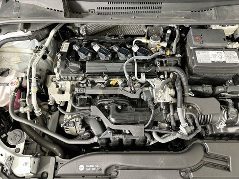 Used 2024 Toyota Corolla LE FWD image 29