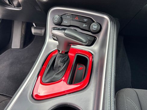 Used 2020 Dodge Challenger SXT AWD/4WD image 29