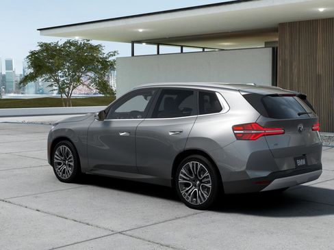 Used 2026 BMW X3 xDrive30 image 2