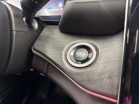 Used 2023 Jeep Grand Cherokee L Limited w/ Trailer Tow Group (B) image 24