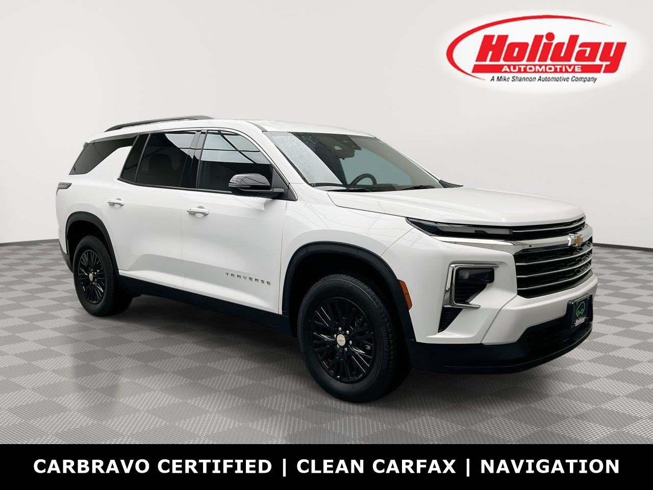 Certified 2025 Chevrolet Traverse LT AWD/4WD image 1