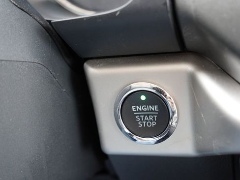 Certified 2024 Ford Expedition Max XLT image 35