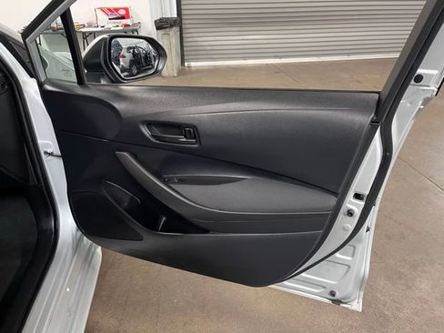 Used 2024 Toyota Corolla LE FWD image 12