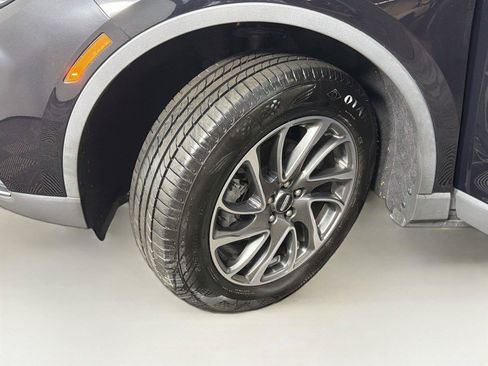 Used 2022 Lincoln Corsair AWD w/ Equipment Group 101A image 37