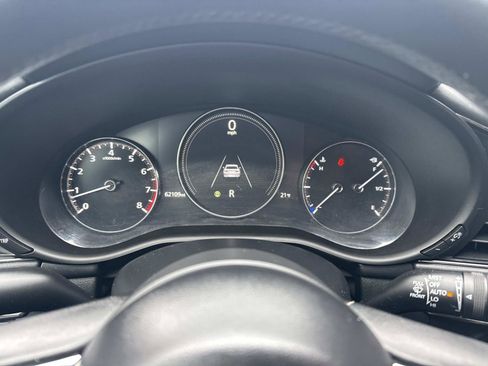 Used 2019 MAZDA MAZDA3 Sedan w/ Preferred Package image 32