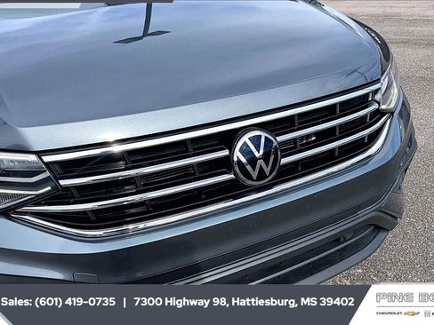 Used 2022 Volkswagen Tiguan SE FWD image 22