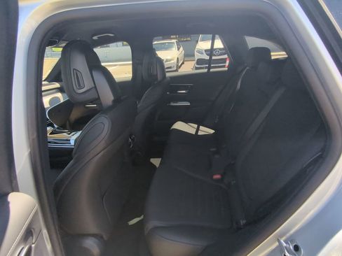 New 2025 Mercedes-Benz GLC 350e 4MATIC image 5