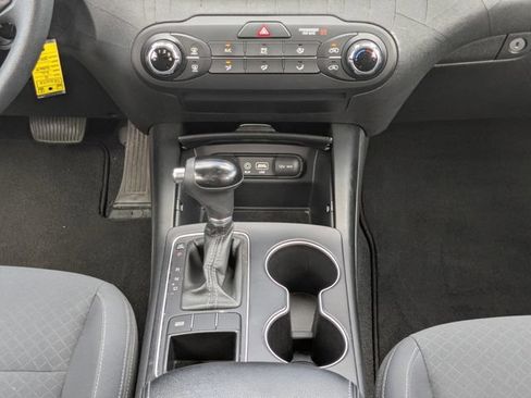 Used 2016 Kia Sorento L FWD image 22