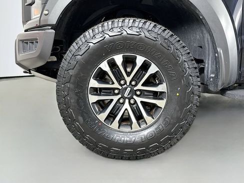 Used 2020 Ford F150 Raptor w/ Equipment Group 801A Mid image 28