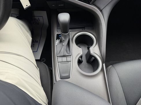 Certified 2024 Toyota Camry LE image 21