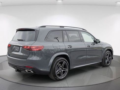New 2026 Mercedes-Benz GLS 450 4MATIC image 9