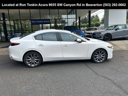Used 2025 MAZDA MAZDA3 s FWD image 3