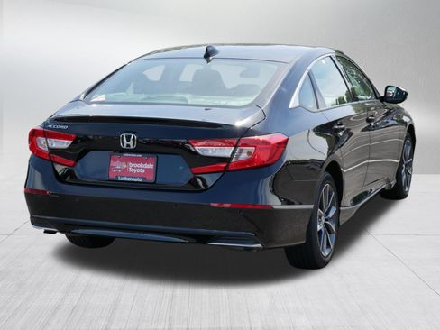 Used 2021 Honda Accord EX-L image 6