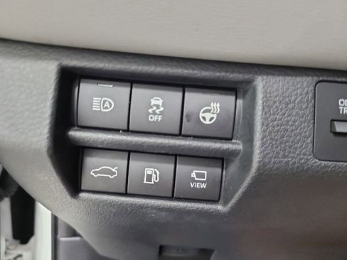 Used 2019 Toyota Avalon Limited w/ Advanced Safety Package FWD image 37