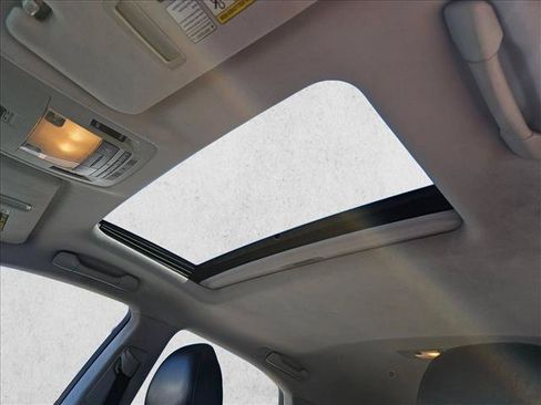 Used 2011 Lexus RX 350 2WD w/ Premium Pkg image 11