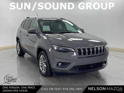 Used 2021 Jeep Cherokee Latitude Lux w/ Sun & Sound Group image 4