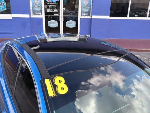 Used 2018 Kia Stinger Premium RWD image 36