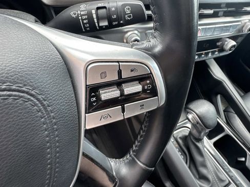 Used 2023 Kia Telluride LX image 23