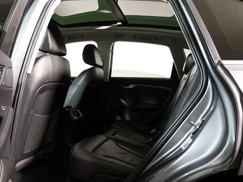 Used 2017 Audi Q5 2.0T Premium Plus w/ Technology Package AWD/4WD image 14