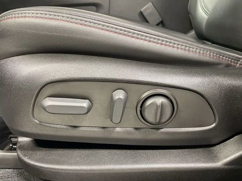 Certified 2023 Chevrolet Traverse RS w/ LPO, Floor Liner Package image 12