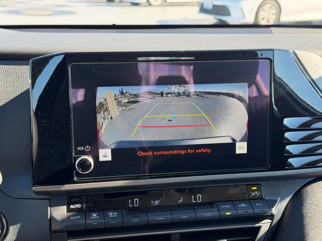 Used 2026 Toyota Camry LE w/ Preferred Package 2 (TMS) FWD image 15
