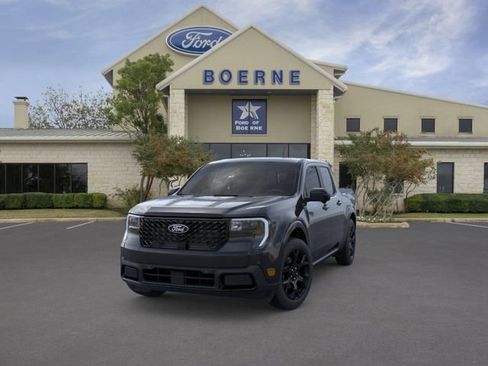 New 2025 Ford Maverick Lariat w/ Black Appearance Package AWD/4WD image 2