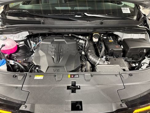 New 2026 Kia Carnival EX FWD image 11
