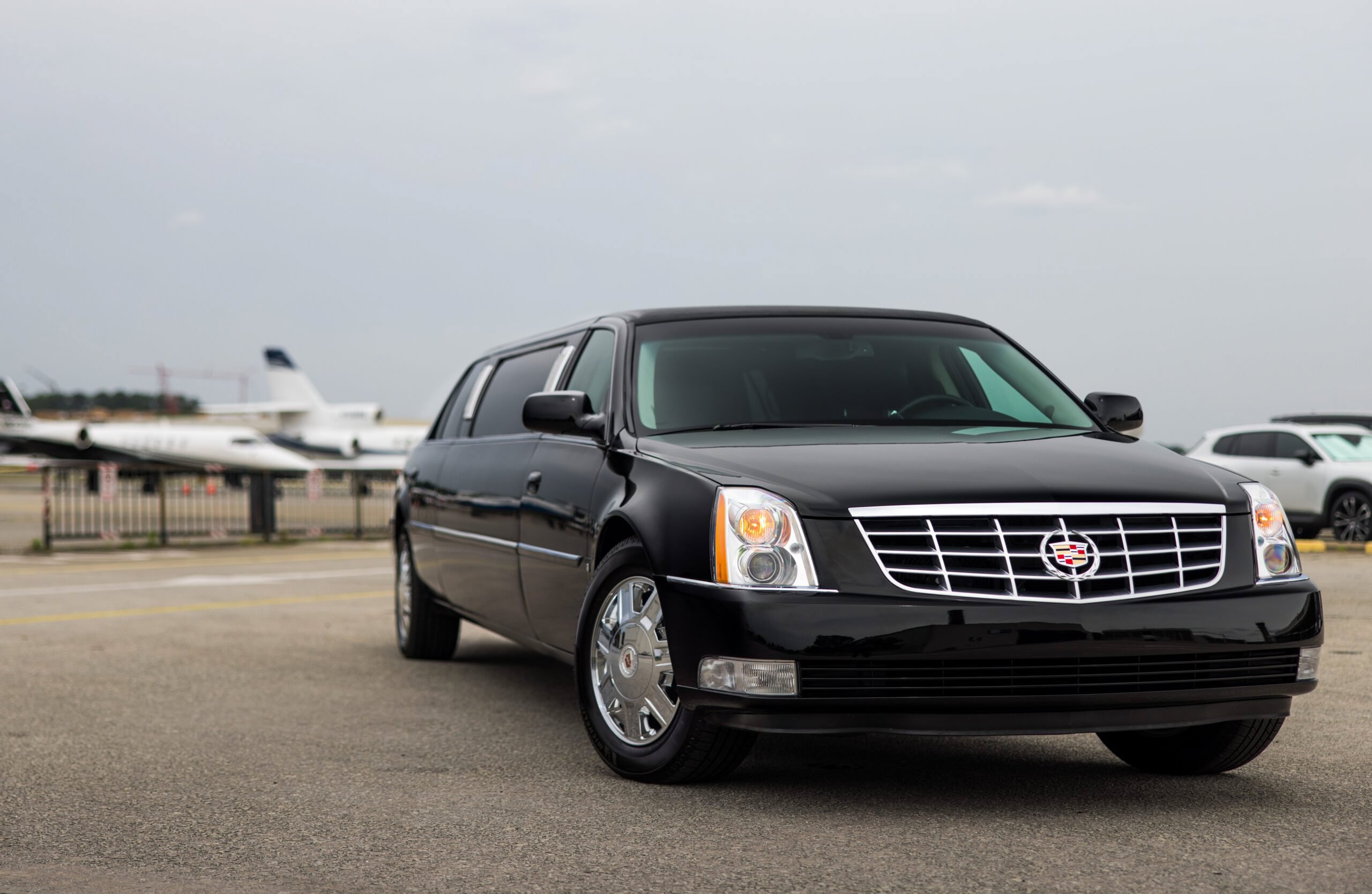 Used 2008 Cadillac DTS Limousine FWD image 5